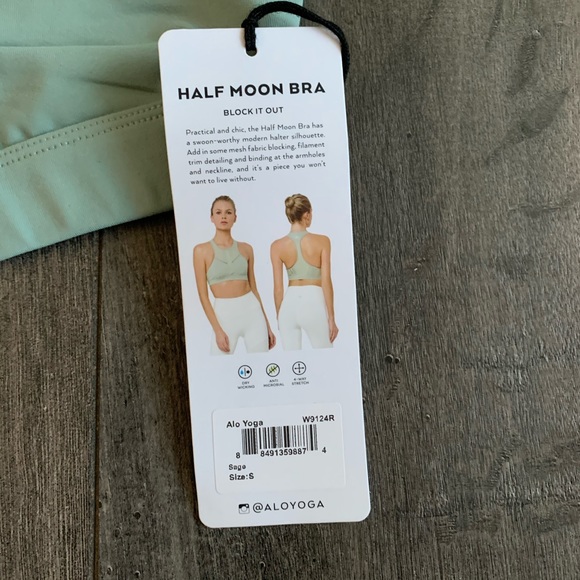 ALO Yoga Half Moon Sports Bra Sage Green - Picture 4 of 8